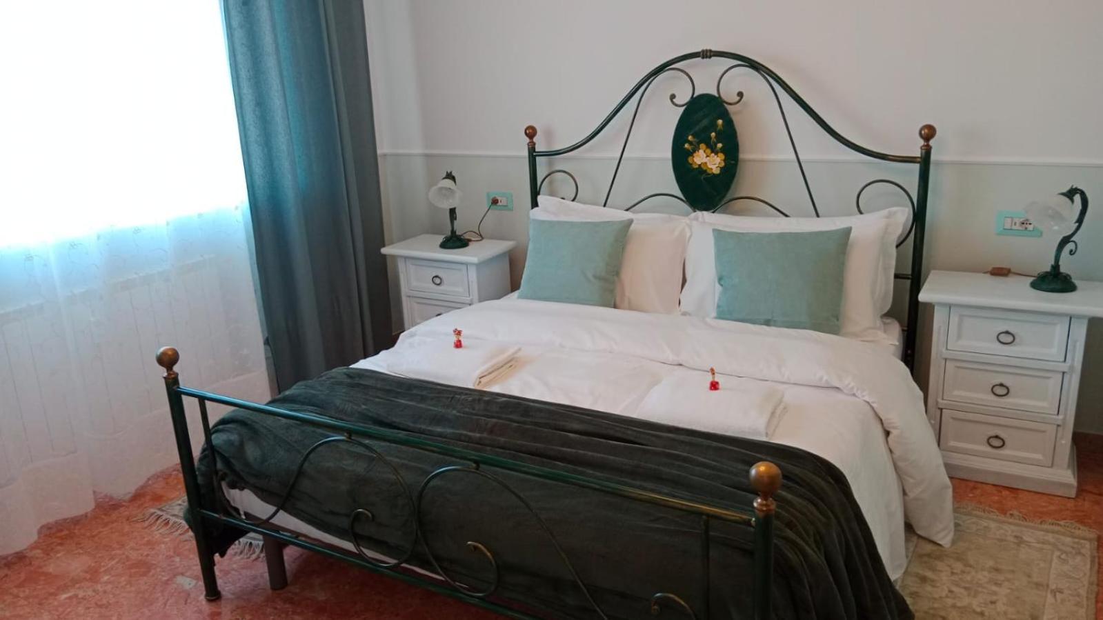 Sofia Apartment เมสเตร ภายนอก รูปภาพ
